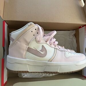 Nike Dunk women sz8